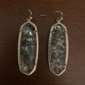 BEAUTIFUL KENDRA SCOTT Dangly Earrings Like New Condition!